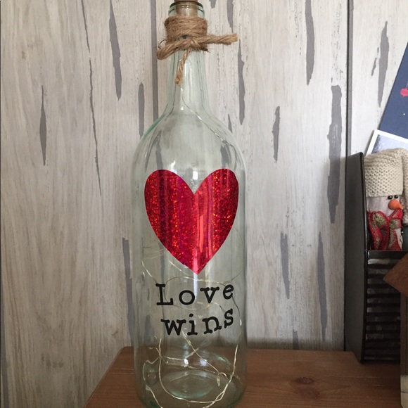 Hand Crafted- ‘Love Wins’ Heart wine bottle lantern - Picture 5 of 10